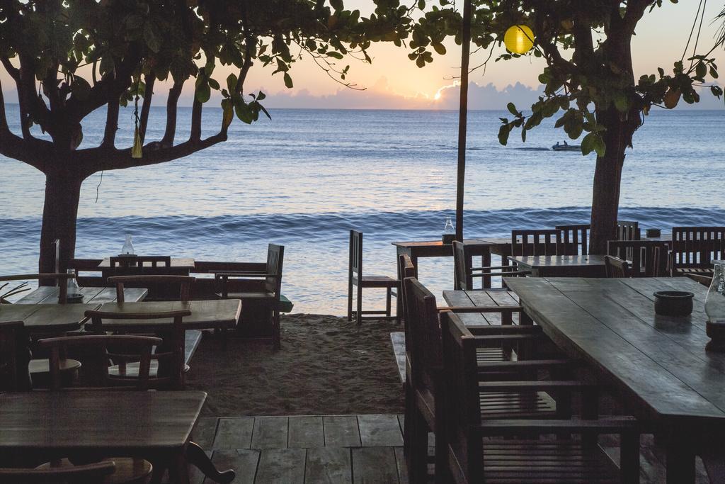 Gecko Restaurant&Rooms Arugam Bay Exterior foto